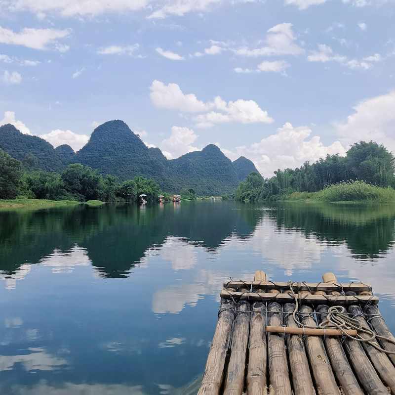 【深海潜流】为何千亿资金在指数阴跌时悄然布局?揭秘A股底部的资金博弈战 股票财经 【深海潜流】为何千亿资金在指数阴跌时悄然布局?揭秘A股底部的资金博弈战 股票财经