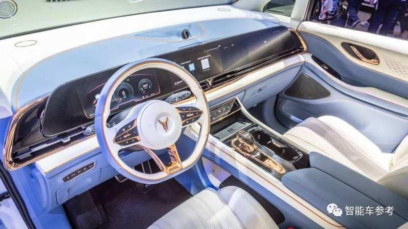 岚图困局:从高开低走的产品叙事到股权换血的生存博弈 汽车科技