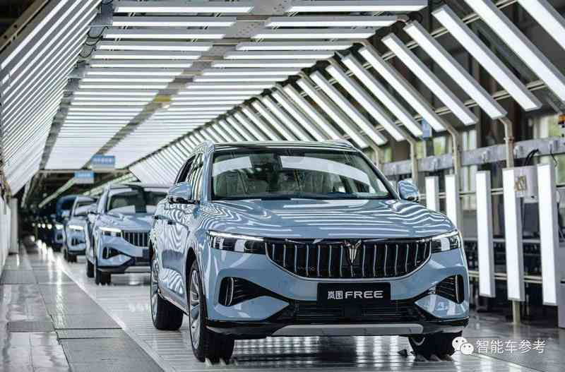 岚图困局:从高开低走的产品叙事到股权换血的生存博弈 汽车科技