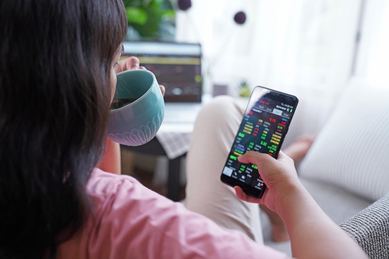  所谓“智能健康”的幻象：从科创高光到监管深渊的冷思考 股票财经 所谓“智能健康”的幻象：从科创高光到监管深渊的冷思考 股票财经