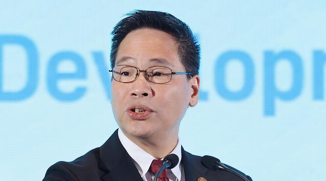  光伏82%背后的产业革命：解码中国新能源全球竞争优势的深层逻辑 新闻 光伏82%背后的产业革命：解码中国新能源全球竞争优势的深层逻辑 新闻