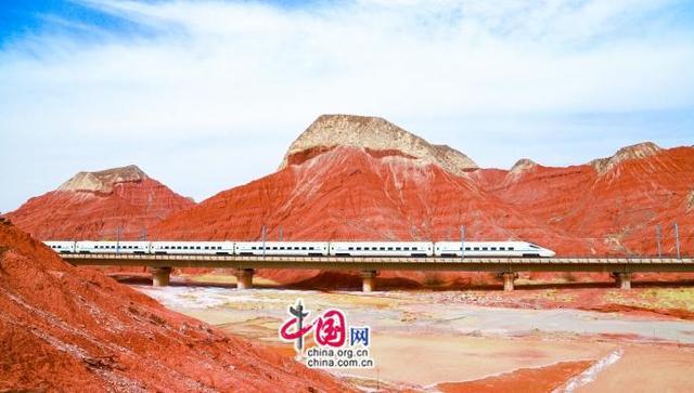 透视一季度铁路投资：数据背后的基建狂飙与网效跃升 新闻